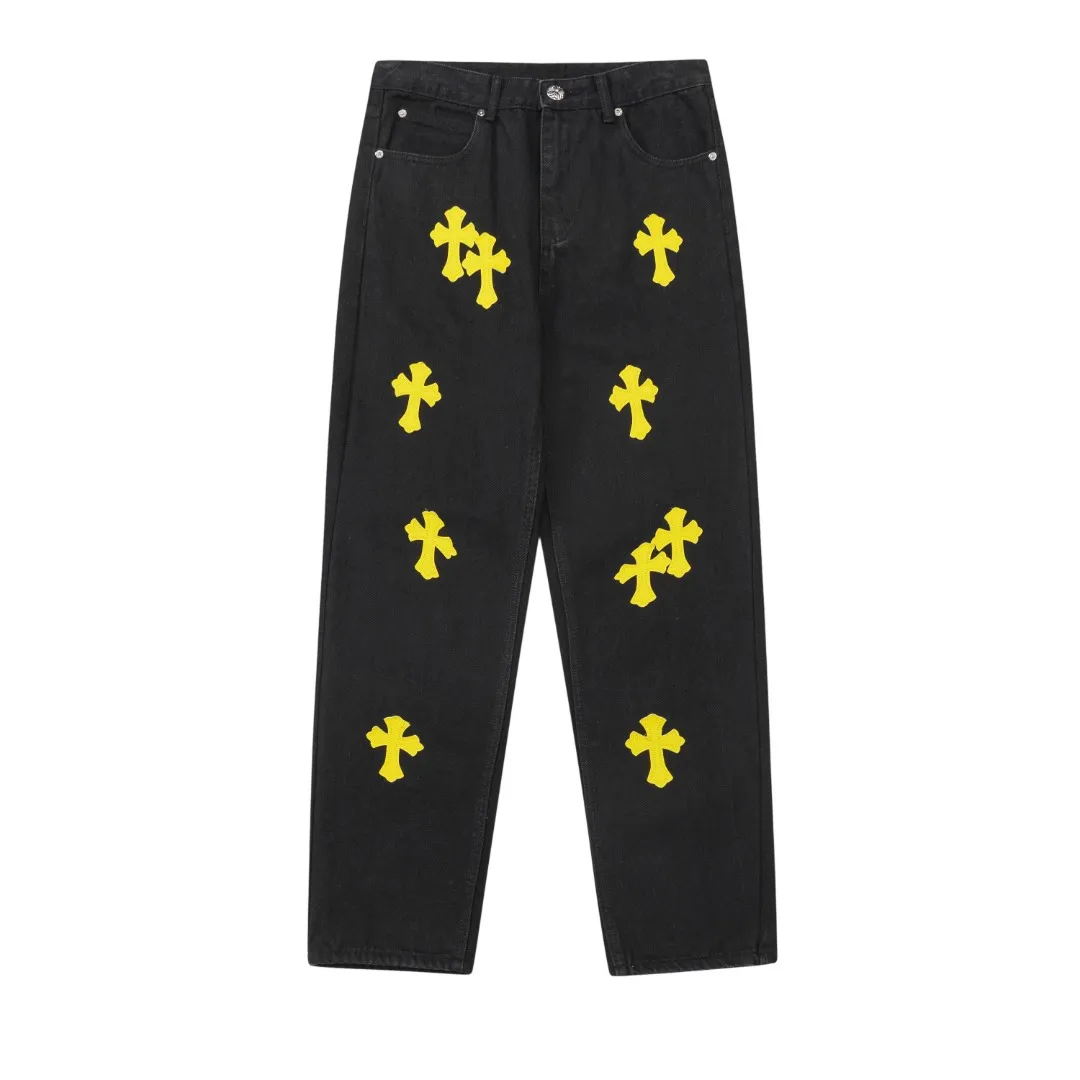 KE928#P230 The only correct leather label version on the market Chrome Hearts CH Cross embroidery distressed jeans Top ceiling quality 100% correct version The correct version is here!  Believe me this must be the best quality you will ever come across! ! Excellent value for money! !  Styles with different washes and textures are very friendly to people with thin legs and thick legs. The straight version is very flattering to the shape of the legs. The moderate length is timeless and easy to match. It is the basis of various styles and a must-have in the wardrobe! ! Add a little stacking to easily control the clean fit trend that has exploded this year. The fabric is stiff but also makes the upper body soft without losing texture. The sides and cuffs of some styles have a bone-wash effect. The vintage flavor pops up all at once. It’s really hard not to love it! ✅Correctly customize the Croxin metal leather label on the back panel. It is not sold directly with the cross on the finished jeans. 1:1 copying strives for excellence and the details are perfectly grasped. ✅The cross leather label is clear and smooth. Exquisite turning top craftsmanship. ✅Buttons, zippers and hardware are all customized versions of the Croxin LOGO. ✅High-cost washing process. Size: 28 30 32 34 36 (5 sizes)